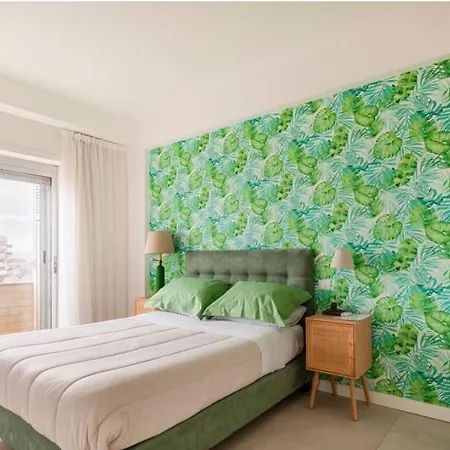 Donna Lucia 4* Neapol