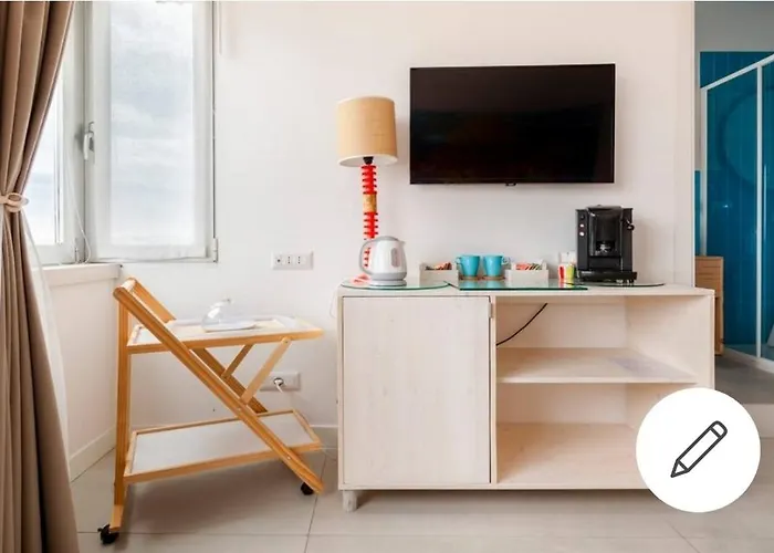 Donna Lucia 4* Neapel