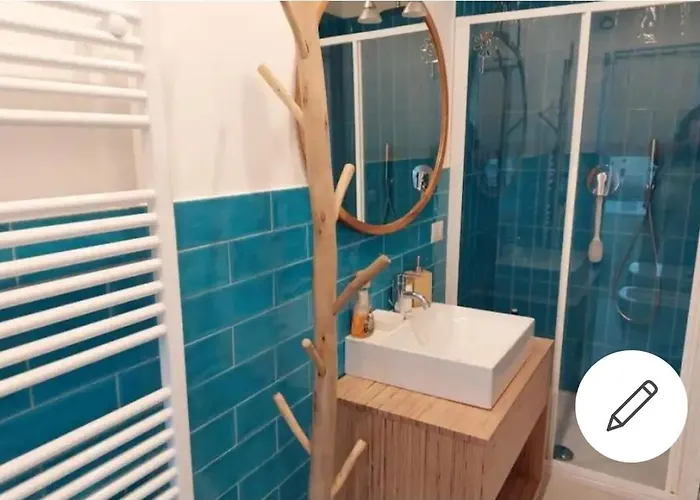 Alojamento de Acomodação e Pequeno-almoço Donna Lucia 4*