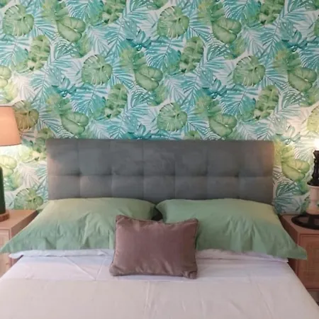 Donna Lucia Bed & Breakfast 4*